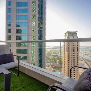 Luxury-Designer 1 Bedroom Sea View